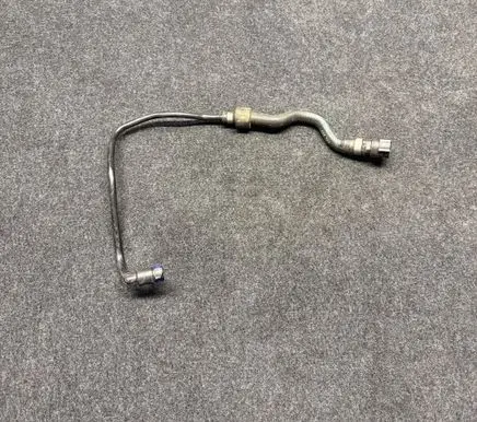 BMW 5 F10 F11 Engine coolant pipe/hose 7575435