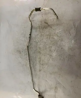 Coolant pipe/hose