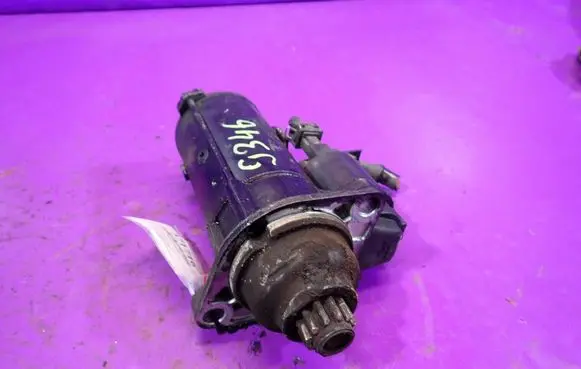 Volkswagen Golf IV Starter motor