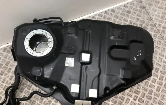 Mazda CX-5 II Fuel tank KR6F42100