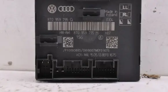 Audi A4 S4 B8 8K Door control unit/module 8T0959795