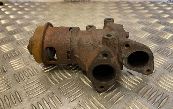 Honda CR-V EGR valve