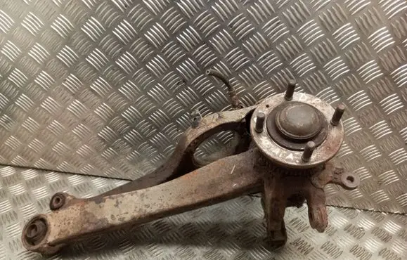 Hyundai Sonata Rear wheel hub