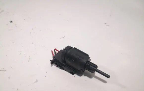 Audi A4 S4 B6 8E 8H Clutch pedal sensor K03W006AKN