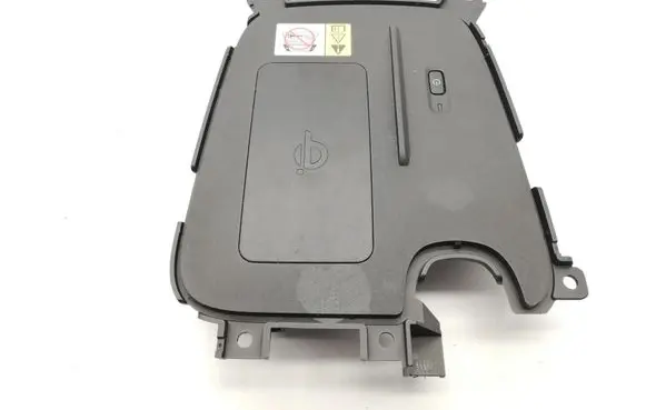 Toyota Yaris Cross Wireless charging module 861C0K0010