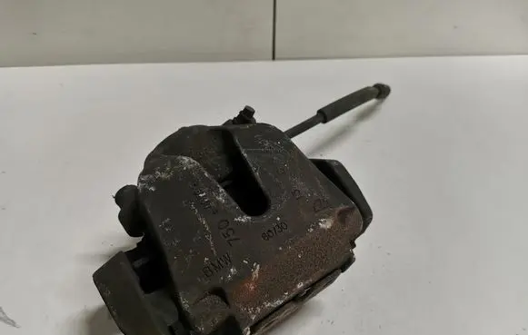 BMW X5 E70 Front brake caliper 60730