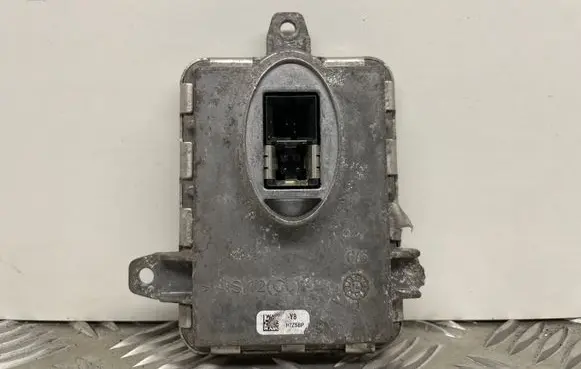 BMW 5 F10 F11 Headlight ballast module Xenon 7296090