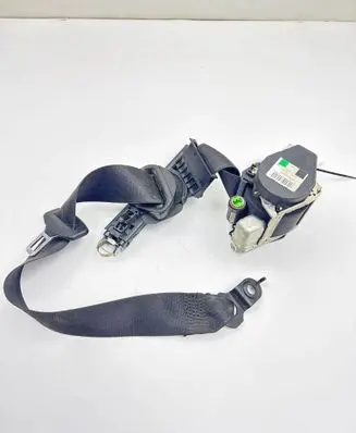 Mercedes-Benz CLS C219 Front seatbelt 2118600286 A2118600688