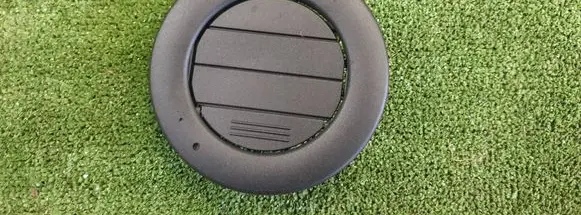 Ford Explorer VI Air vent grill in roof 