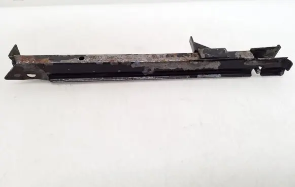 Mercedes-Benz E W211 Front bumper mounting bracket A2118801114 78350