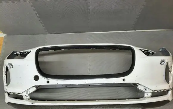 Jaguar I-Pace Front bumper