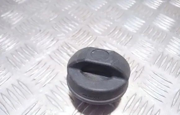 Mitsubishi Carisma Fuel tank filler cap MR100976