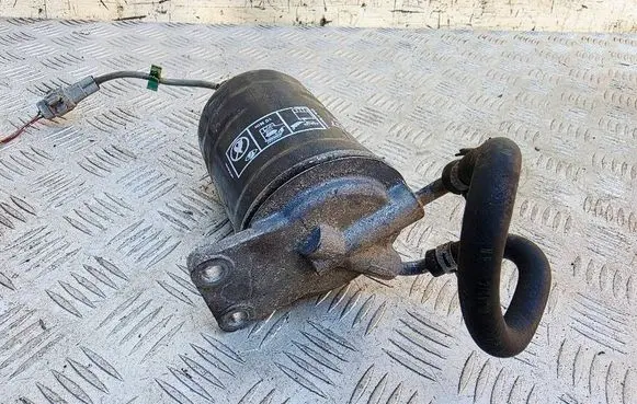 Mazda 6 Fuel filter bracket/mount holder 