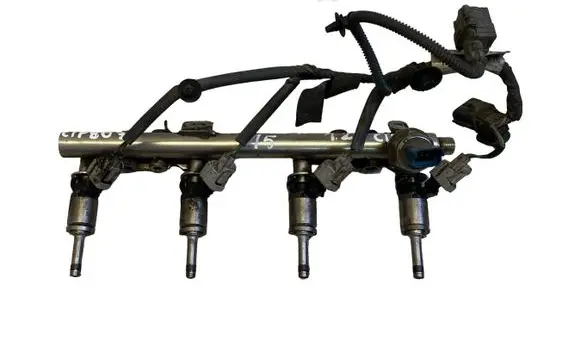 Nissan Qashqai Fuel injectors set 175226637R 1529220043 P240112054R