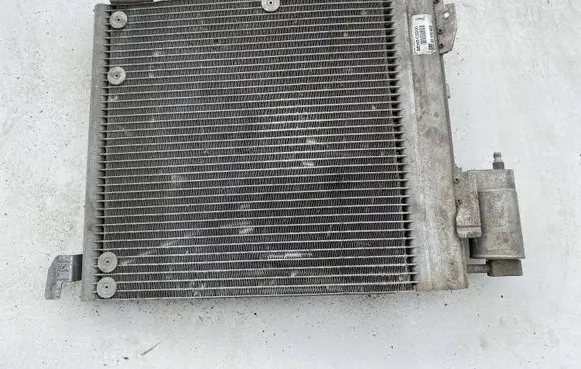 Opel Zafira A A/C cooling radiator (condenser) 93170622 BEHRC5200