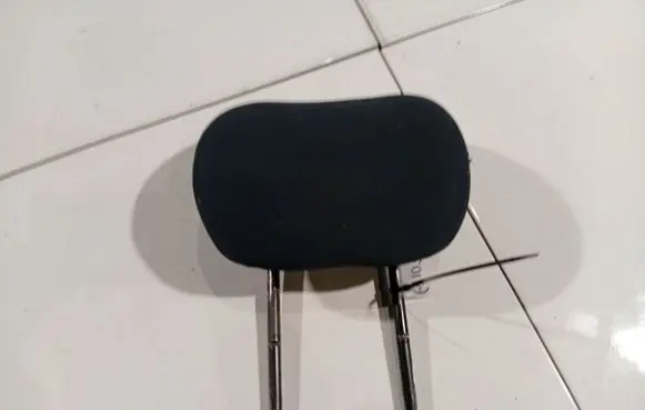 Renault Scenic I Front seat headrest