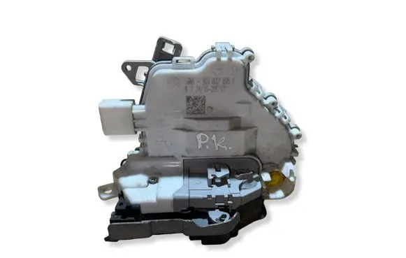 Audi Q7 4M Front door lock 8J1837015F