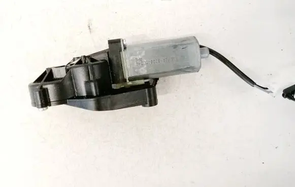 Chrysler 300 - 300C Seat adjustment motor 0390203207