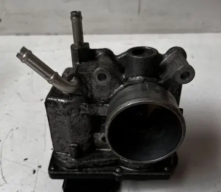 Toyota Corolla Verso AR10 Throttle valve 220300D021