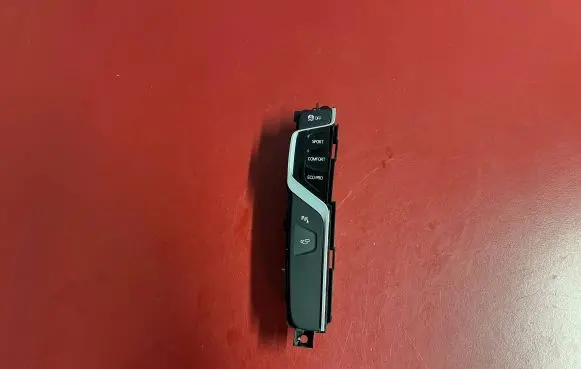 BMW X3 G01 Suspension ride height/mode switch 6993921