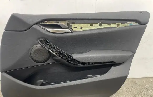 BMW X1 E84 Front door card panel trim