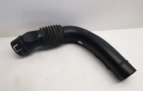 Ford Explorer VI Air intake duct part L1M39E635AD