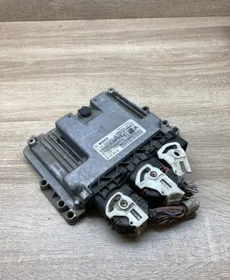 Peugeot Partner Engine control unit/module ECU 9607885980 0281030546