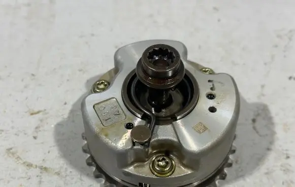 Camshaft pulley/ VANOS