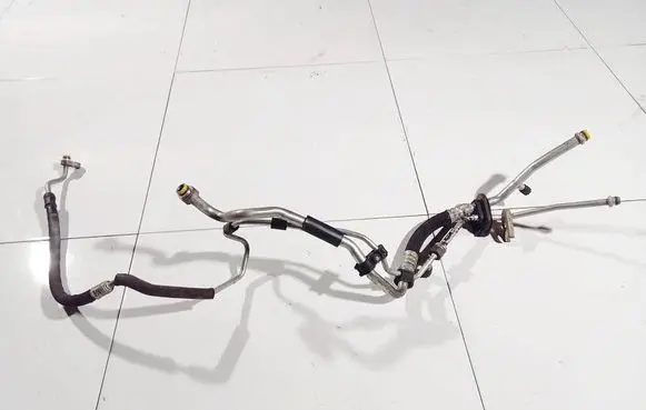 Audi A4 S4 B7 8E 8H Air conditioning (A/C) pipe/hose