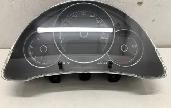 Volkswagen Beetle A5 Speedometer (instrument cluster) 5C5920876C 5C5260