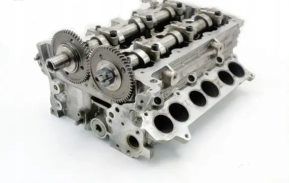 Maserati Ghibli Engine head 90352084F