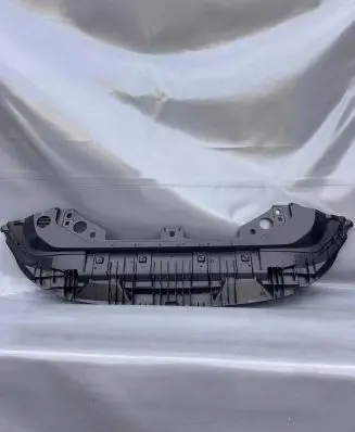 Volvo XC40 Front bumper skid plate/under tray 32227309