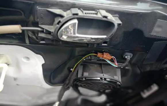 Peugeot 5008 Front door interior handle