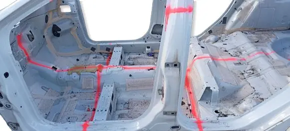 Ford Focus Pillar (middle) 