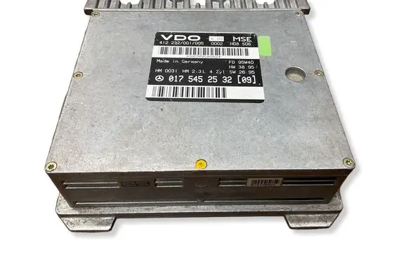 Mercedes-Benz E W210 Engine control unit/module 0175452532