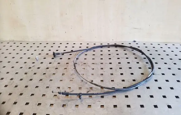 KIA Sorento Engine bonnet/hood lock release cable 