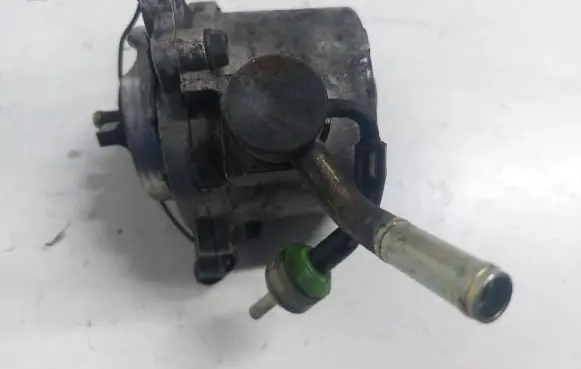 Mazda 5 Vacuum pump RF7J18G00 6706 X2T58173