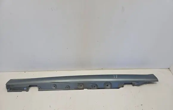BMW 3 E46 Side skirt front trim 