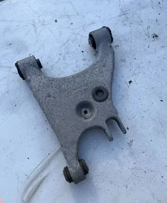 Tesla Model 3 Rear upper control arm/wishbone 610166206