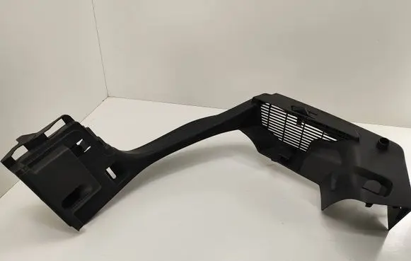 Volkswagen Golf VII Other trunk/boot trim element 5G6867791 M7300