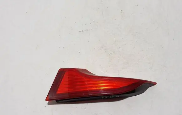 Volvo C70 Rear tail light reflector 30787987