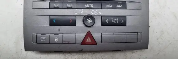 Citroen C5 Climate control unit 96610450YW