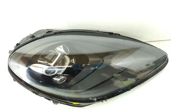 Porsche Macan (95B) Headlight/headlamp 16A6383 95B941010AL