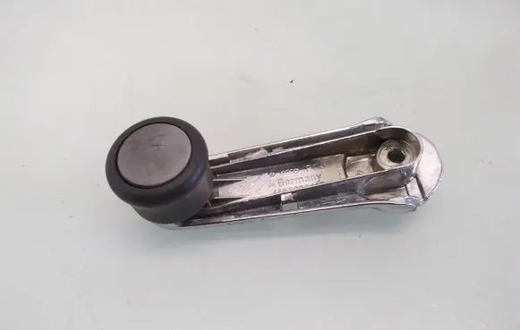 Audi 80 90 B2 Front door window winding handle 