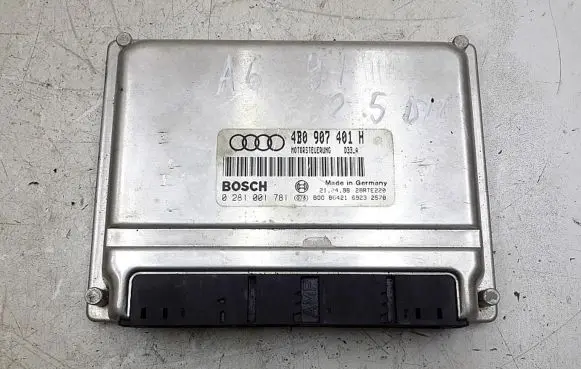 Audi A6 S6 C4 4A Engine control unit/module