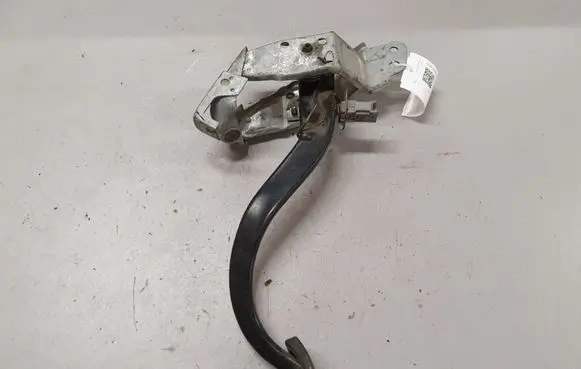 Clutch pedal