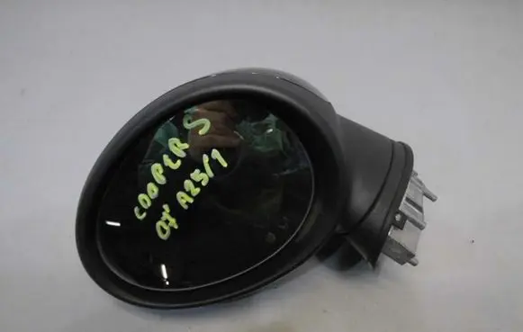 Mini One - Cooper Coupe R56 Front door electric wing mirror