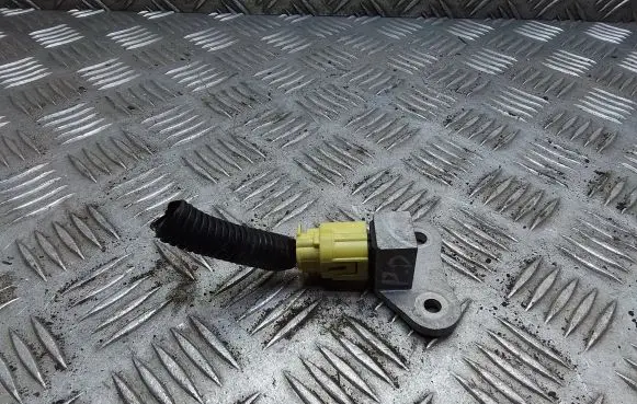 Nissan X-Trail T31 Airbag deployment crash/impact sensor