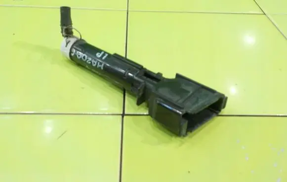 Mazda 6 Headlight washer pump GHR45182Y