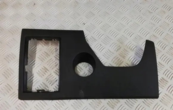 Dacia Duster II Dashboard lower bottom trim panel 681352888R